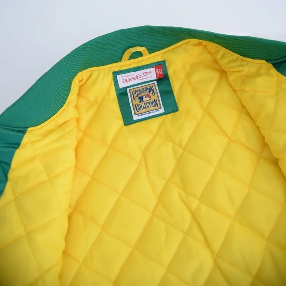 Mitchell  & Ness Cooperstown Collection Oakland Athletics MLB Green White & Gold - Picture 16 of 16